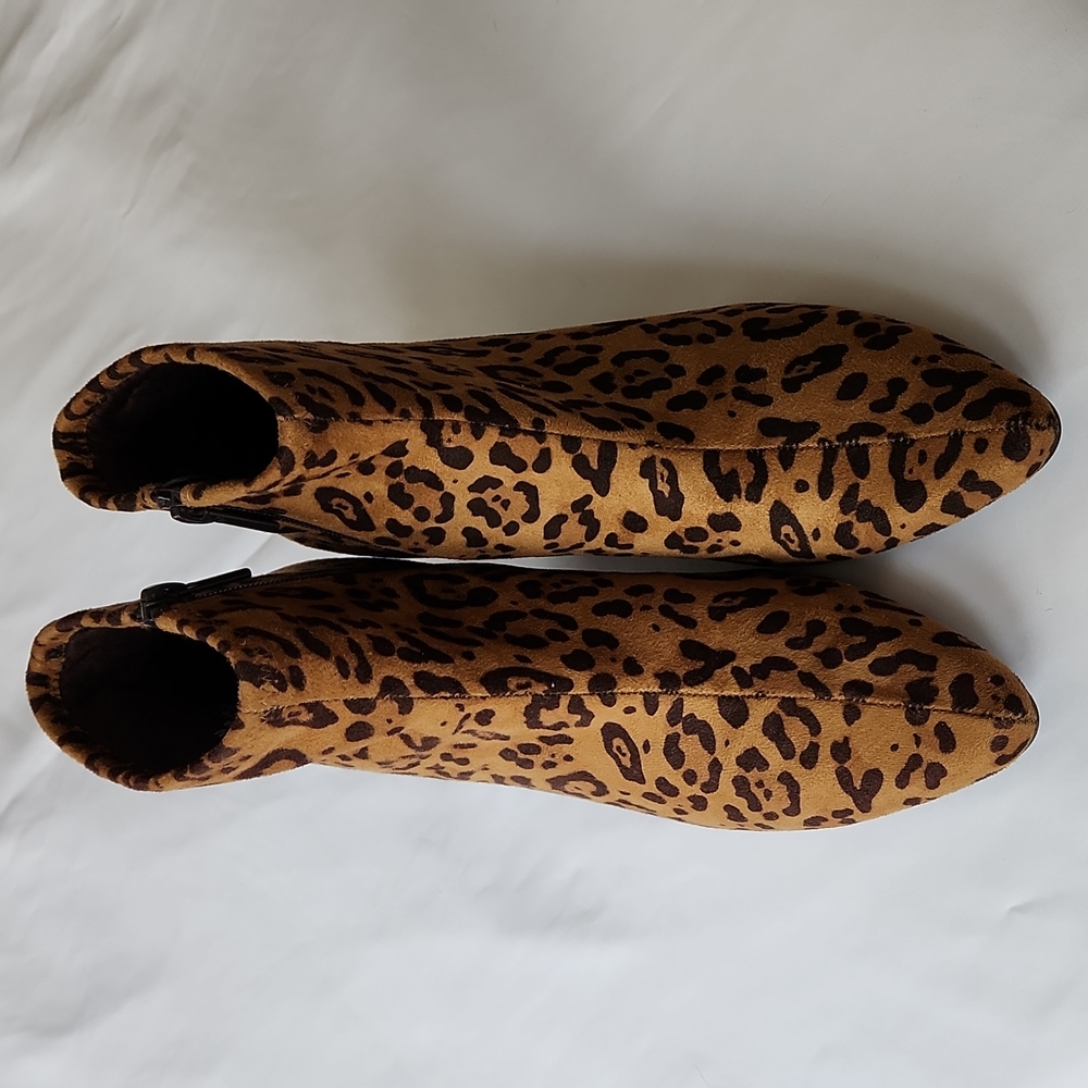 NEW! Impo Naima Animal Print Stretch Bootie, 6 - Picture 2 of 11